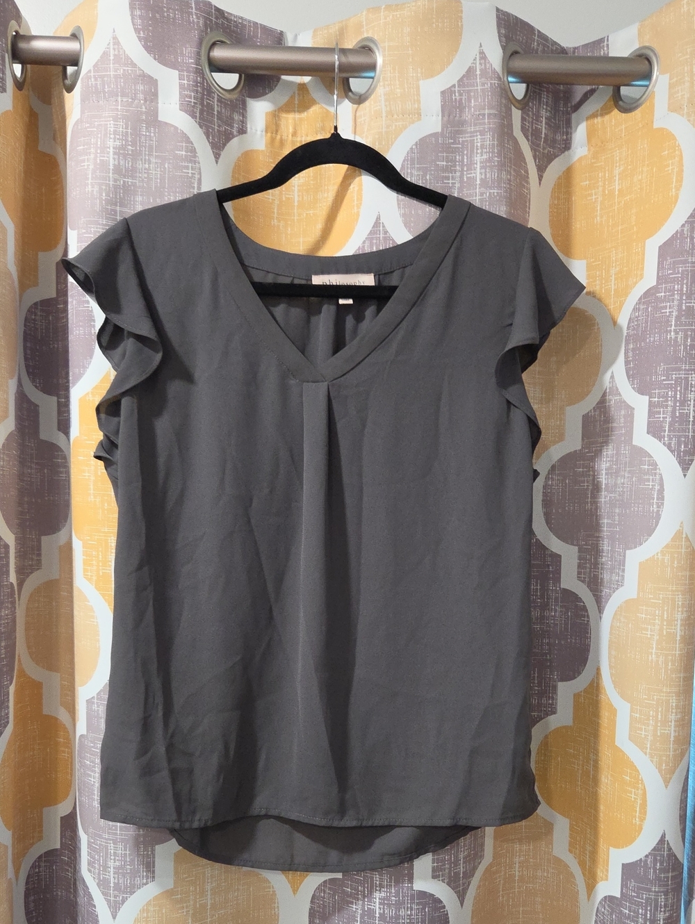 Philosophy Women's Charcoal Ruffle Sleeve V-Neck Blouse